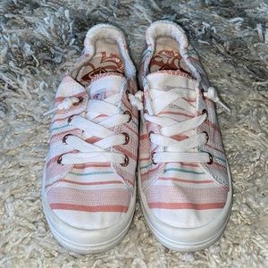 Roxy Bayshore shoes size 2